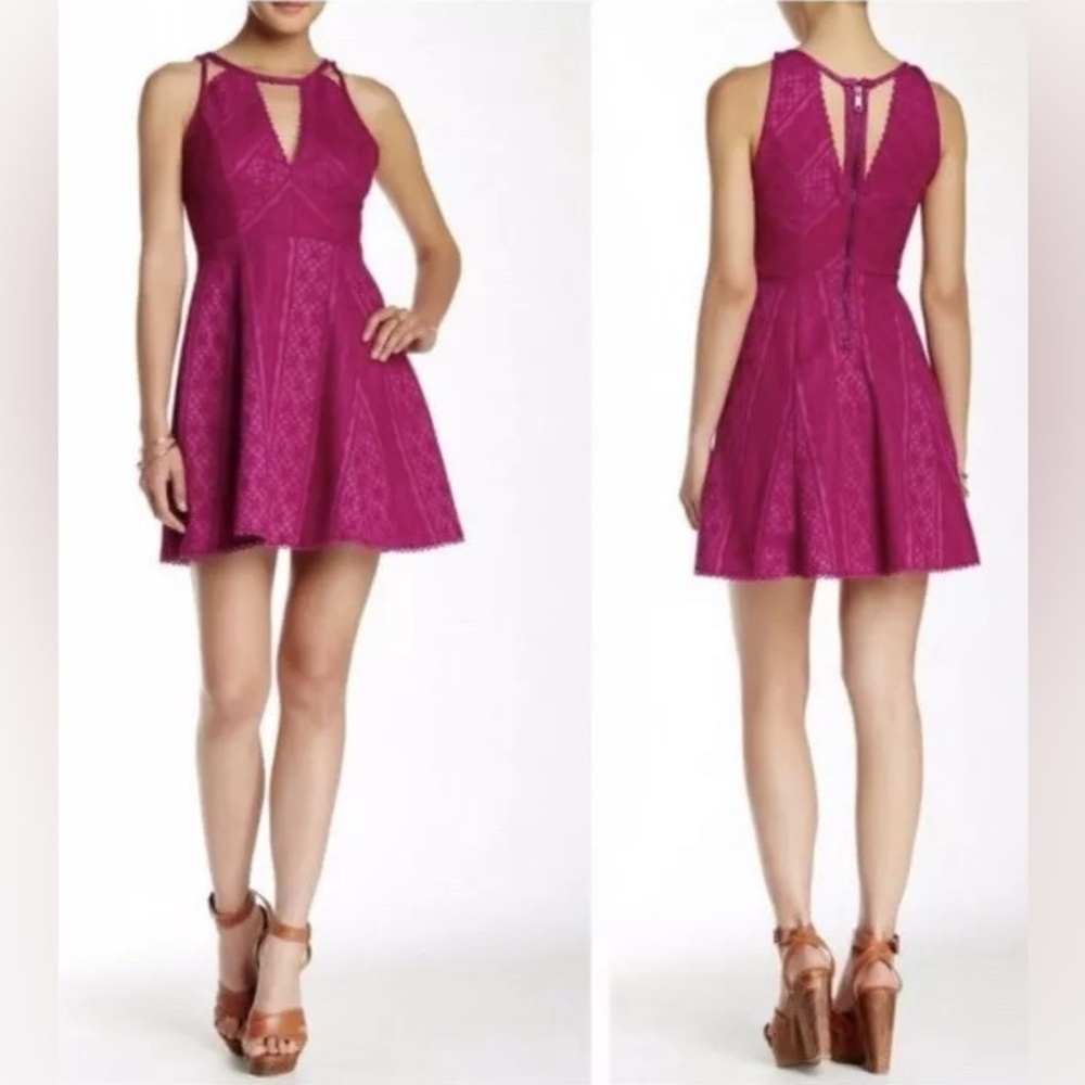 Free People Missed Connections Fit & Flare Fuchsia Crochet Lace Mini Dress EUC 2